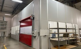 Modular enclosure with pull door 